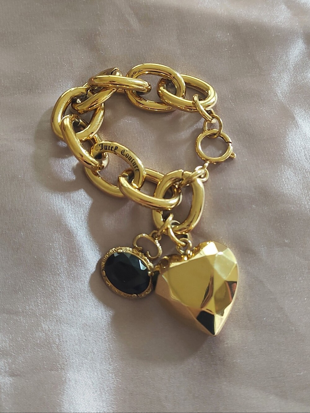 Vintage Juicy Couture Chunky Heart Bracelet